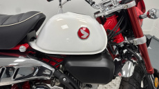 Honda Z125 Monkey (25MY)